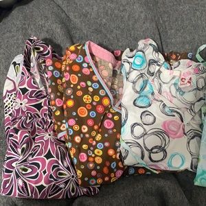 Scrub top lot size XL